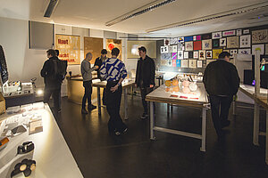 Ausstellung von Designstudierenden im Schauwerk
